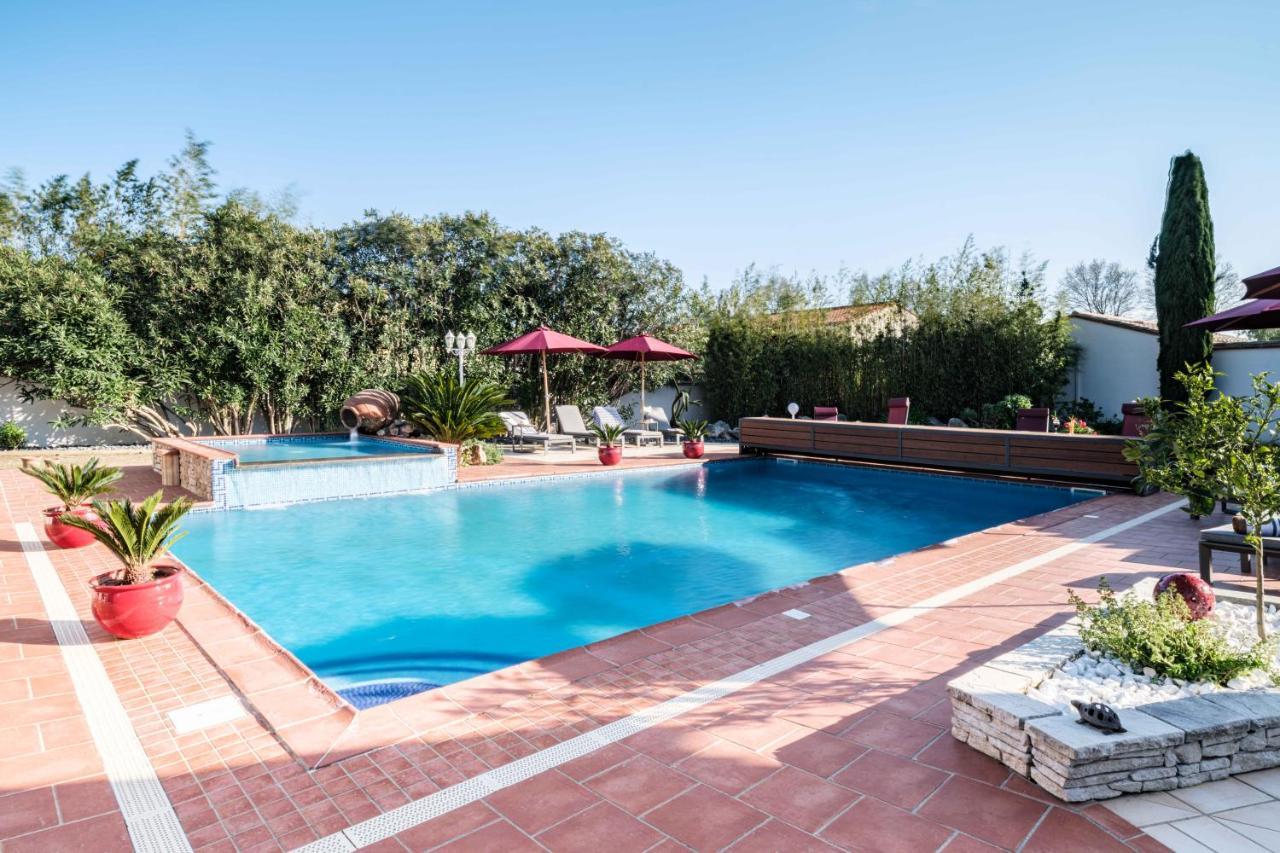 Villa La Catalane Theza Esterno foto